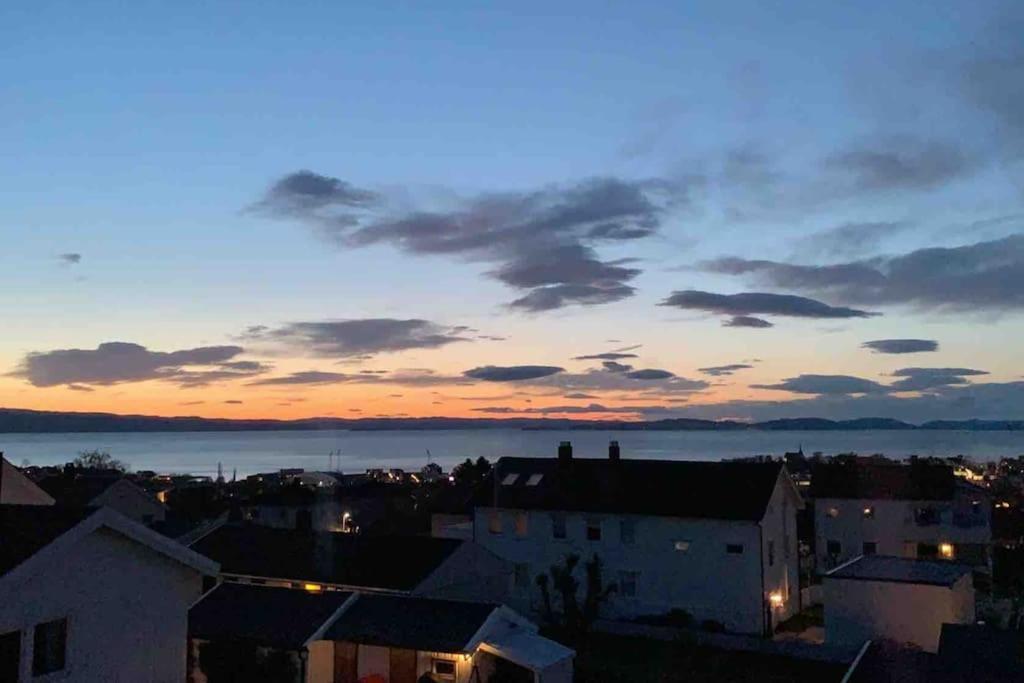 Familiebolig Med Nydelig Utsikt Apartment Trondheim