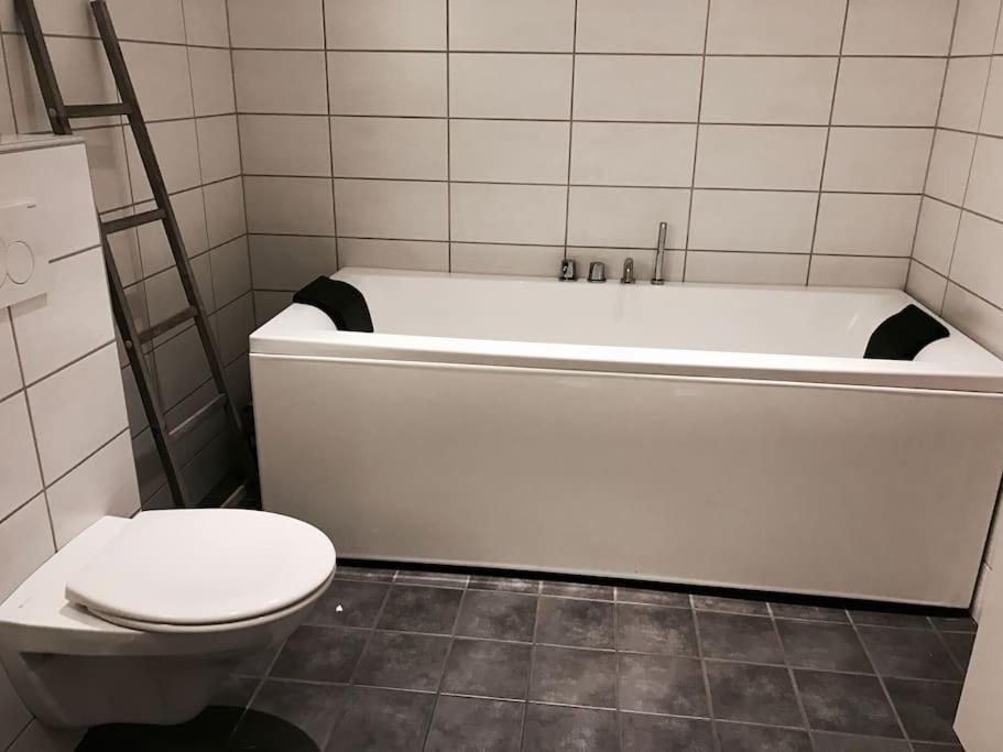 Familiebolig Med Nydelig Utsikt Апартаменты Тронхейм