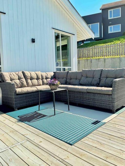 Familiebolig Med Nydelig Utsikt Apartment